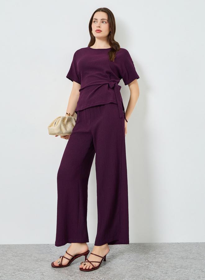 ستايلي طقم من بلوزة بارزة الملمس وبنطال بأرجل واسعة - Image 5